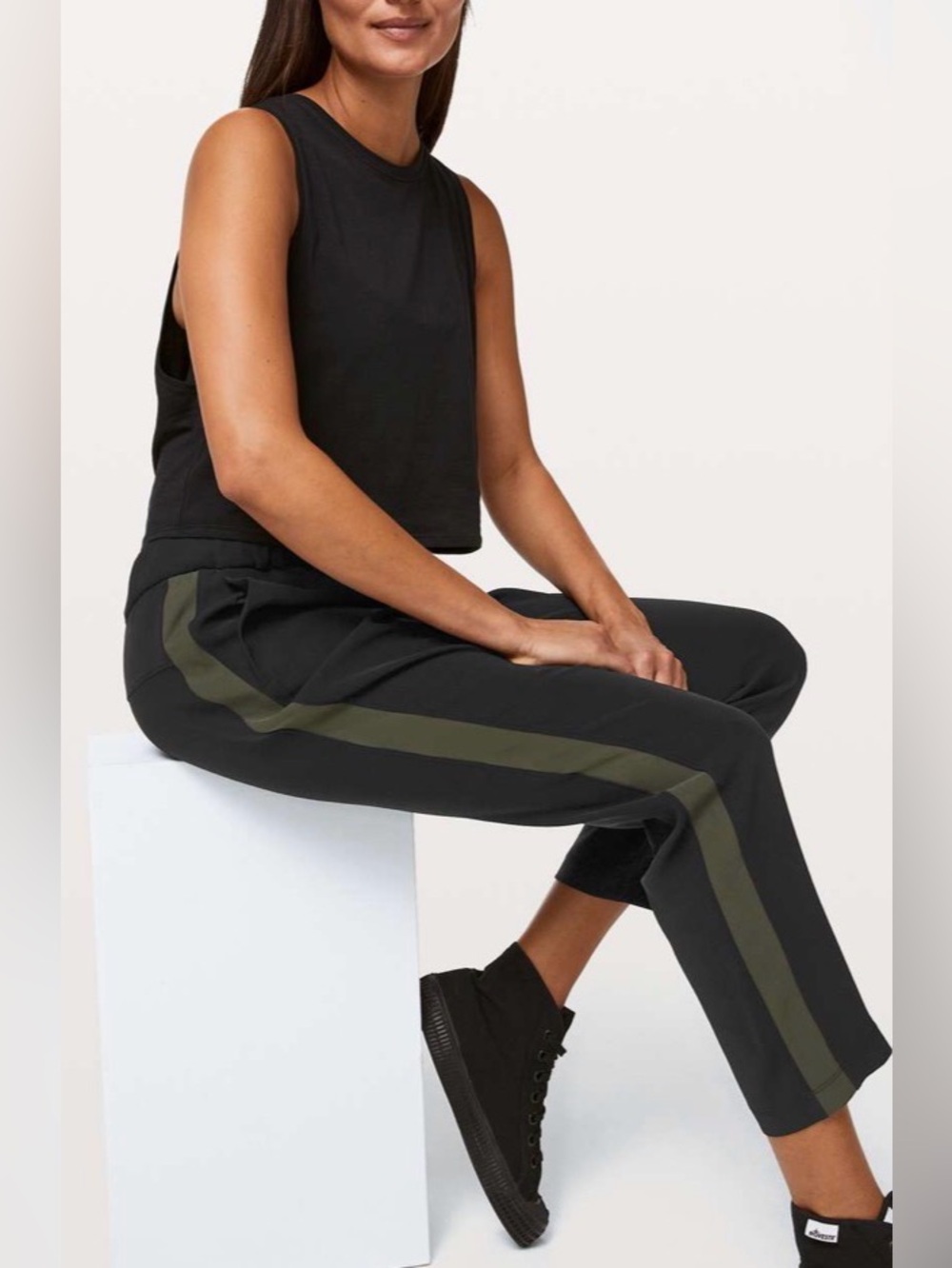 Lululemon On The Fly Pant Woven *Track Stripe, Black / Dark Olive, sz 2